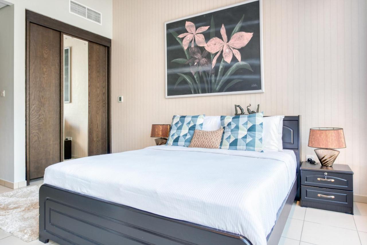 Maison Privee - Big, Bright, Luxury Marina Views Apt Next To Beach 迪拜 外观 照片