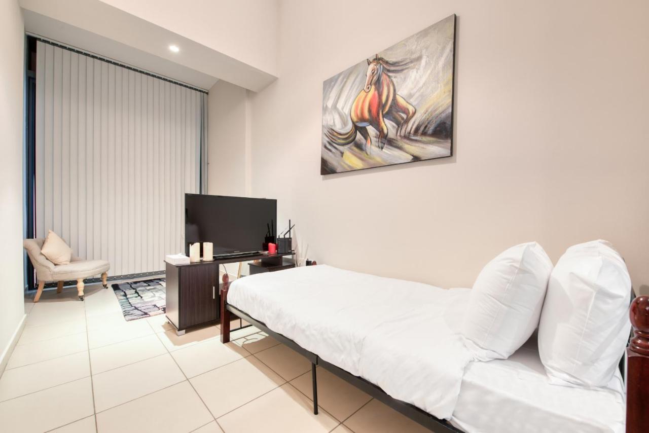 Maison Privee - Big, Bright, Luxury Marina Views Apt Next To Beach 迪拜 外观 照片