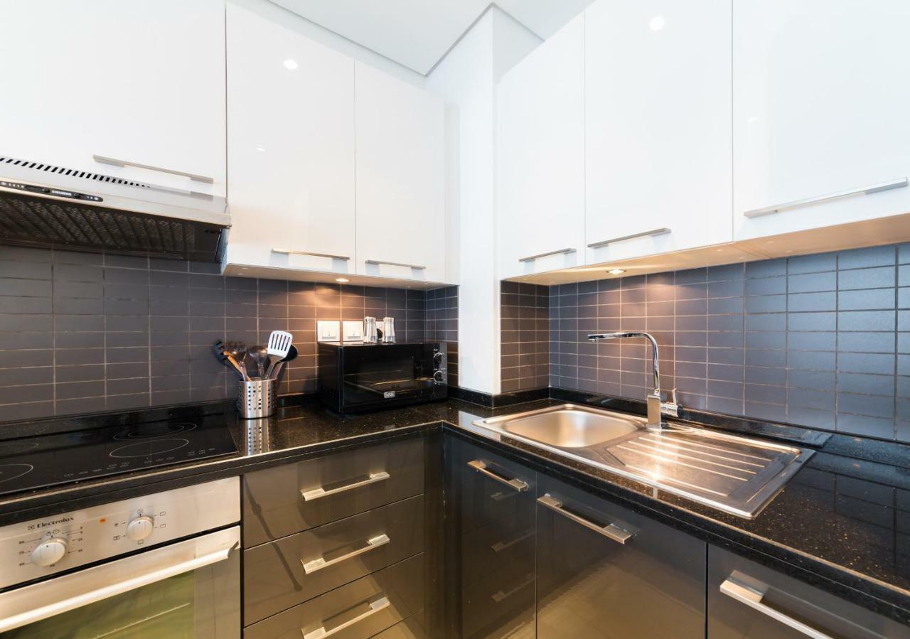 Maison Privee - Big, Bright, Luxury Marina Views Apt Next To Beach 迪拜 外观 照片