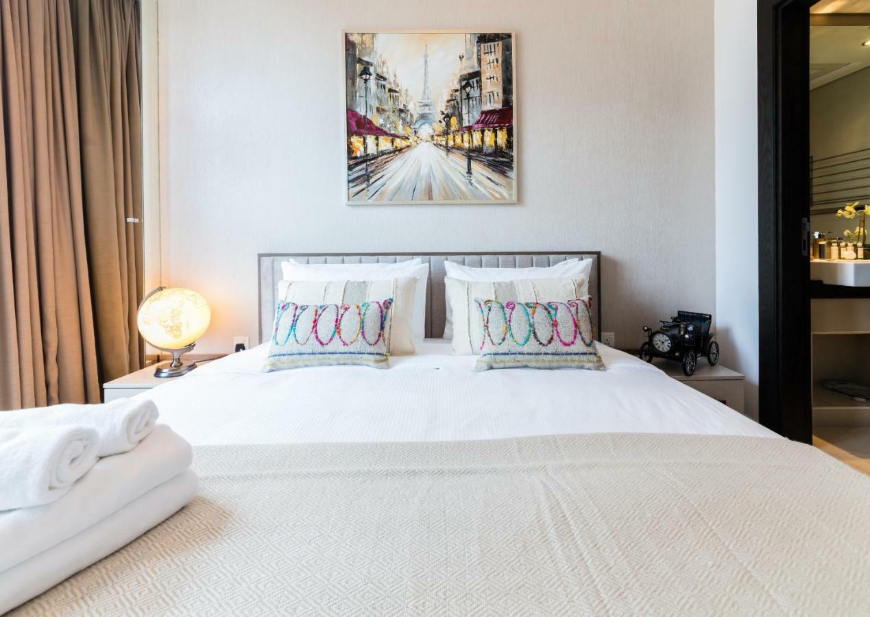 Maison Privee - Big, Bright, Luxury Marina Views Apt Next To Beach 迪拜 外观 照片